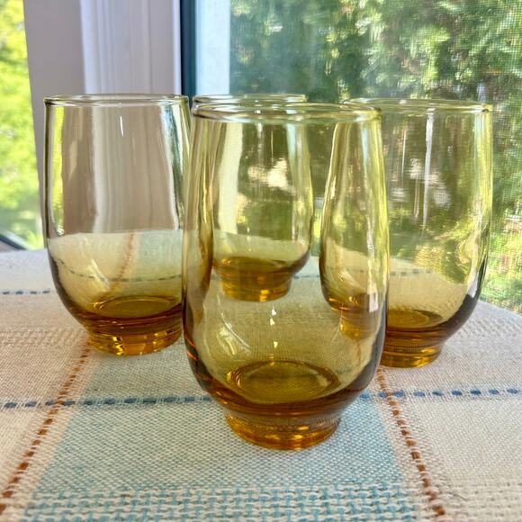 Vintage Mid-Century Amber Glass Tumblers – Set of 4 Lowball Style Glasses - Picture 8 of 10